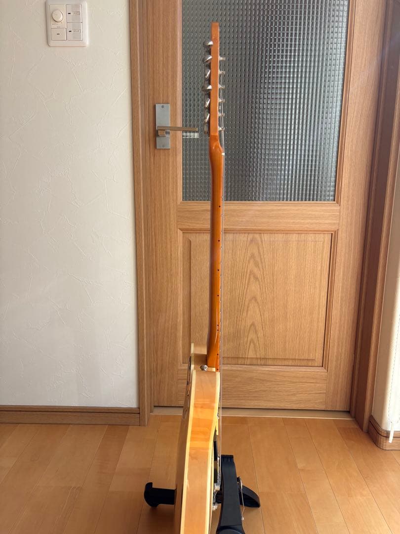Squier STARCASTER 目立った傷や汚れなし