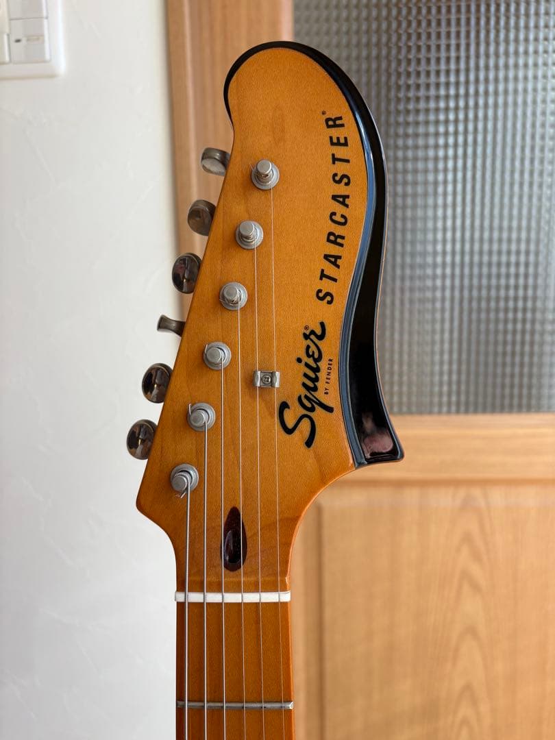 Squier STARCASTER 目立った傷や汚れなし