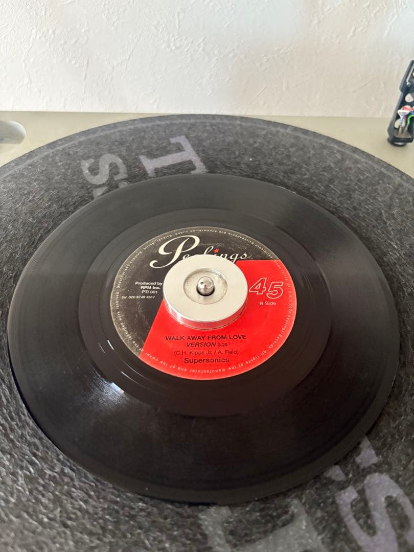 洋楽 Bitty McLean WALK AWAY FROM LOVE 45