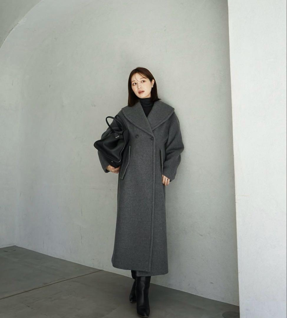 ジャケット・アウター laubeblanc Cape collar Narrow line coat