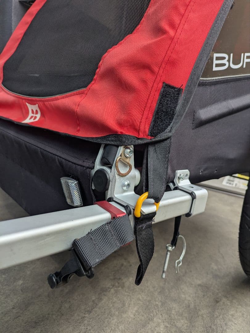 2人乗りベビーカー・チャイルドトレーラー BURLEY HONEY BEE