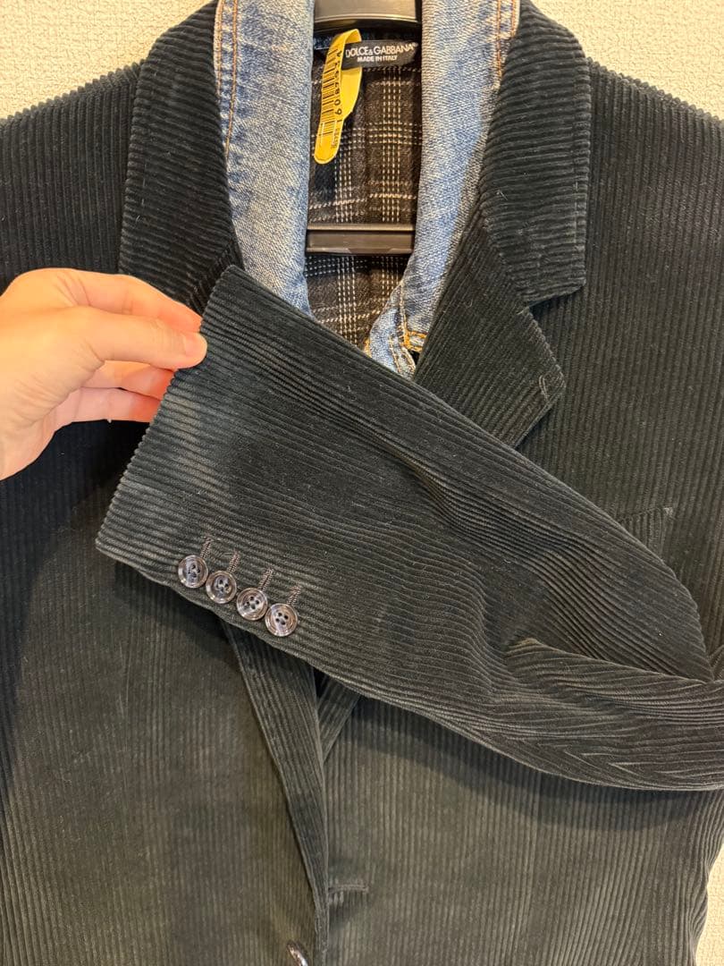 【2/23まで限定価格】DOLCE＆GABBANAテーラードジャケット 黒　44