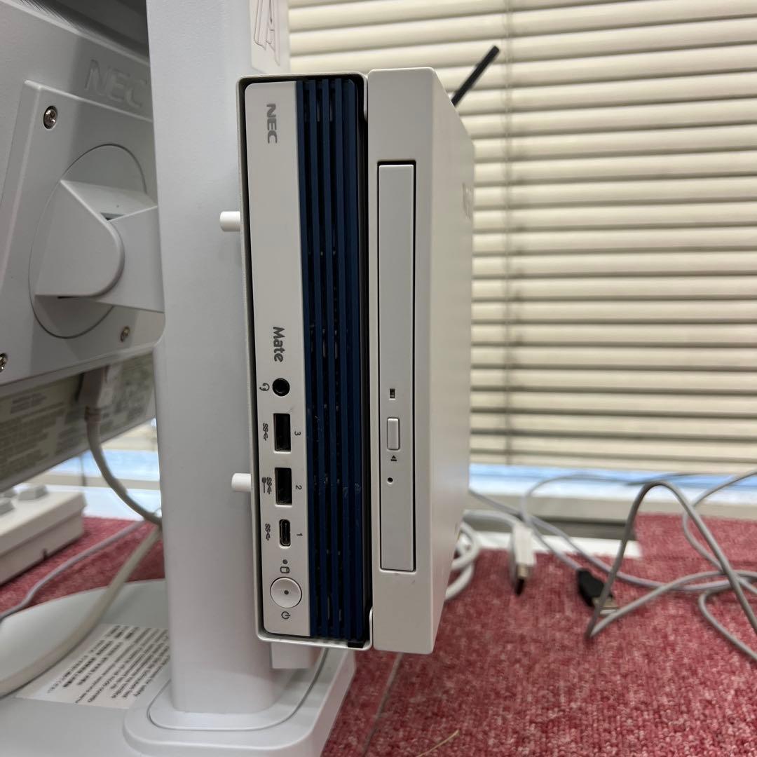 おすすめ！超コンパクトデスクトップ12世代i 5 CPU