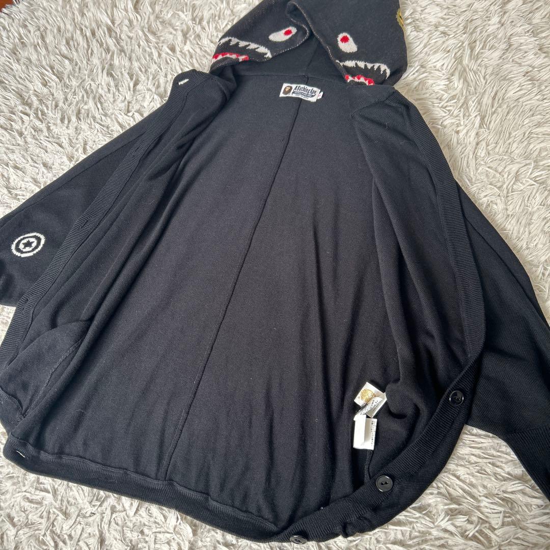 美品　エイプA BATHING APE シャーク カーディガン タイガー 黒