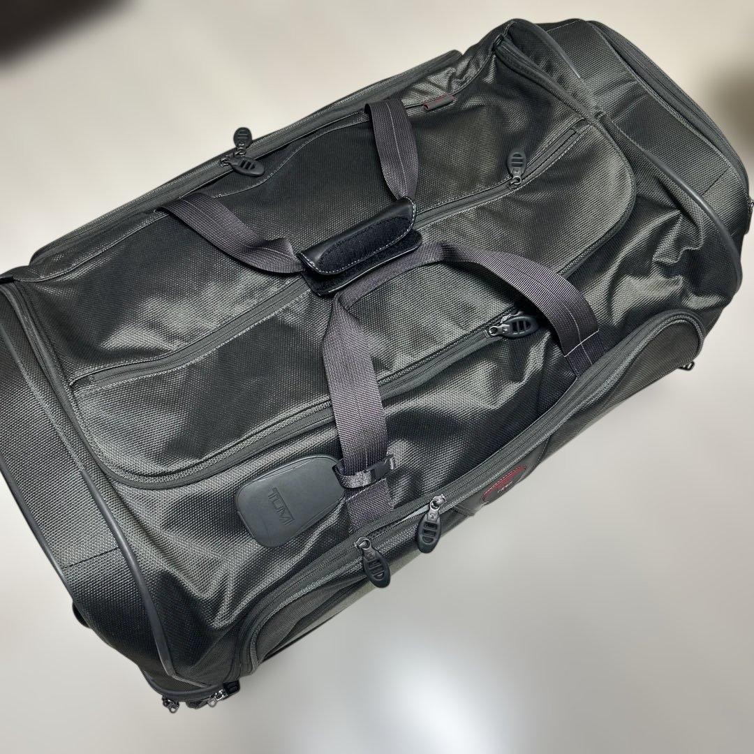 5553GRH TUMI ブラック ツミ　ボストンバッグ キャスター付き