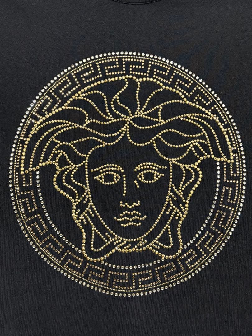 新作⭐︎VERSACE ラインストーンTシャツ