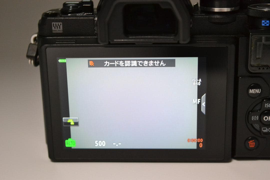 オリンパス　OM-D E-M10 MarkⅢ ボディ 動作確認済 現状品