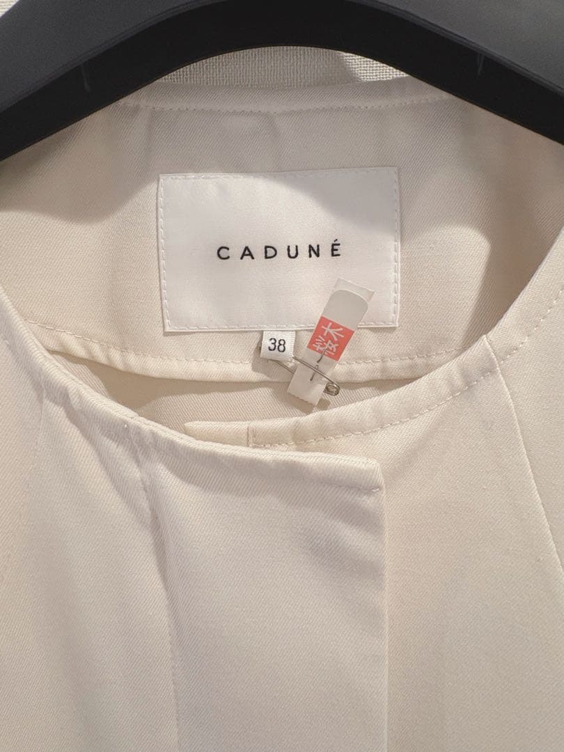 ✨CADUNE×川上桃子さんコラボ✨ノーカラーハーフスリーブコート♡翌日発送