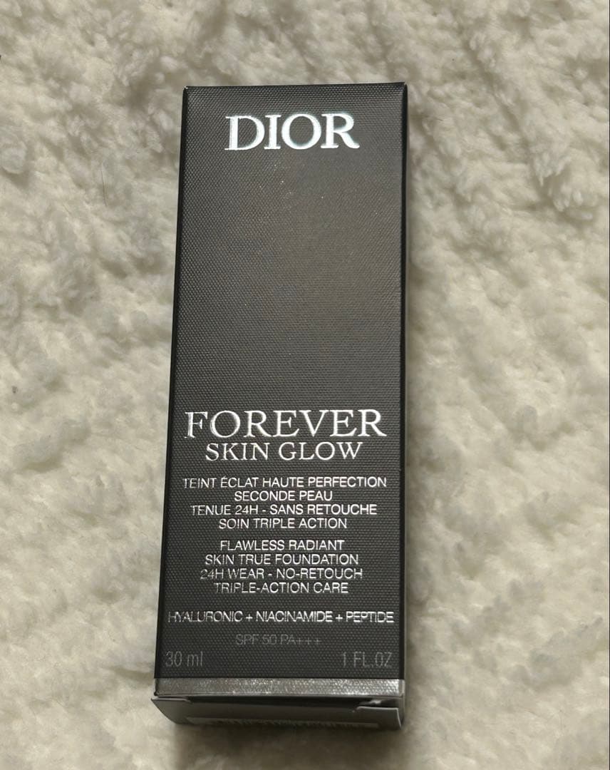 Dior フォーエバーフルイド　スキン　グロウ1N ニュートラル