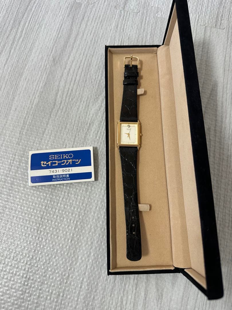 メ*イ様 SEIKO セイコー クォーツ 腕時計 9021-5300 ゴールド