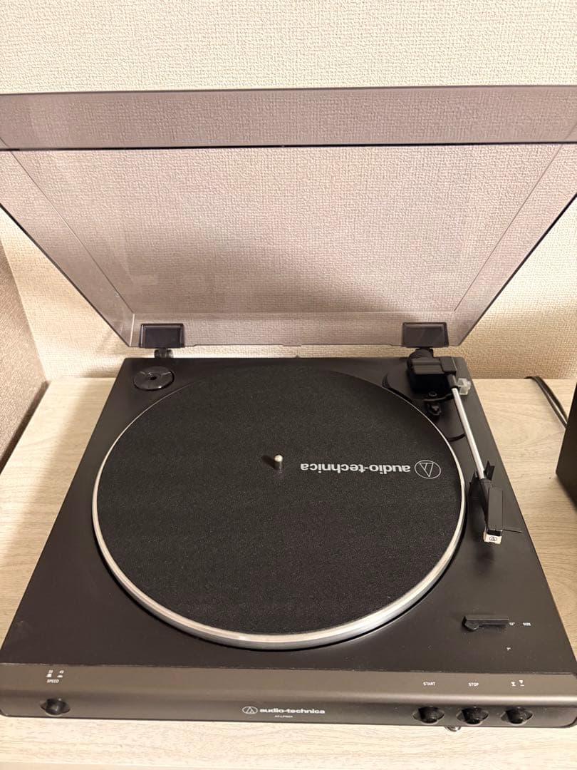 オーディオテクニカAT-LP60Xレコードプレーヤー　宇多田ヒカルファーストラブ