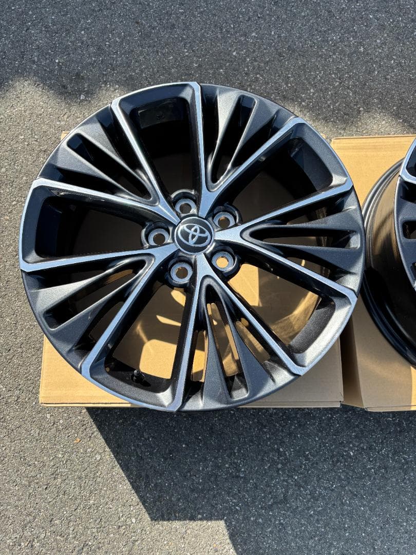 トヨタ 19インチ スポークデザインホイール