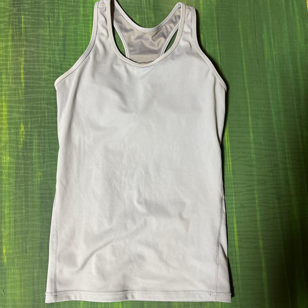 sukala Mサイズ ヨガウェア　ヨガTシャツセット