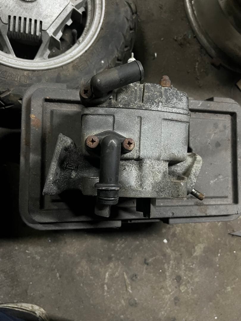 RZ125 シリンダー　シリンダーヘッド　焼き付き無し13w ピストン無し