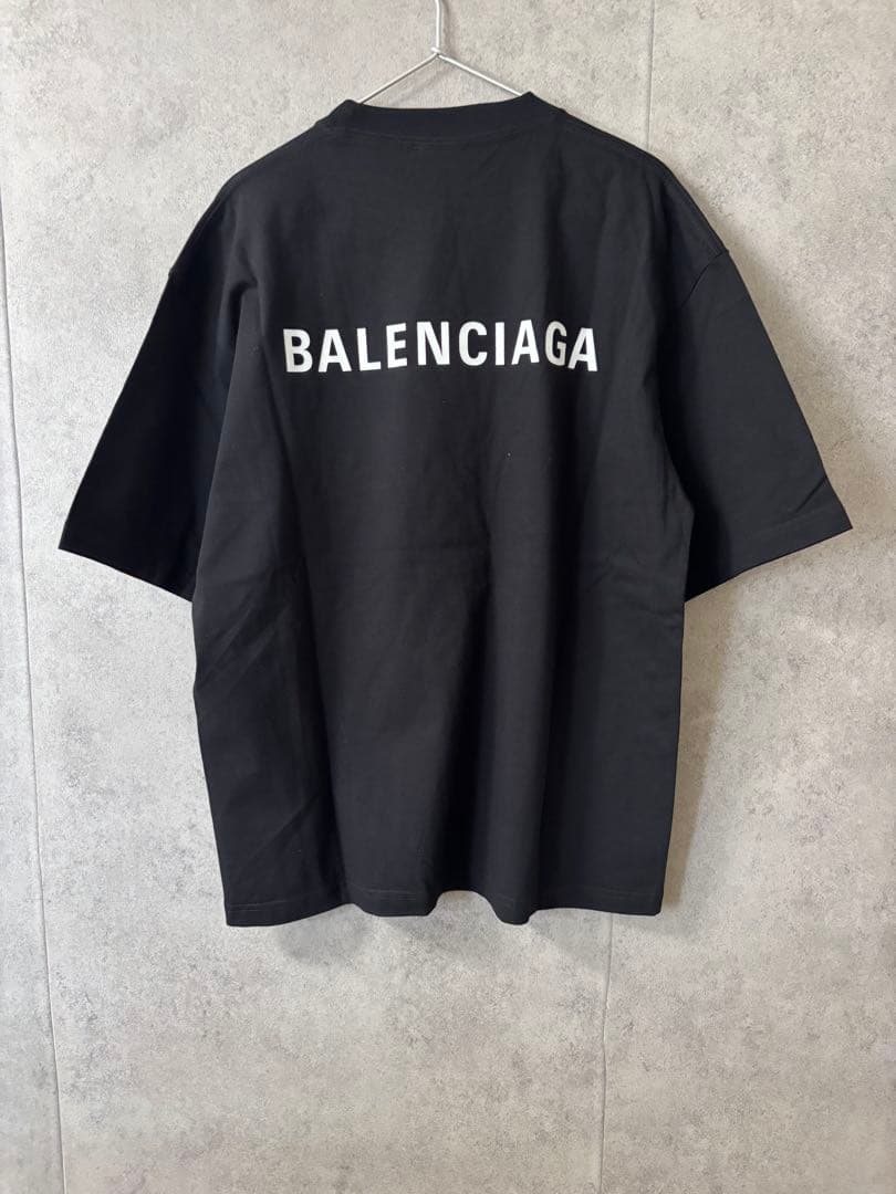 BALENCIAGA　ロゴプリントTシャツ