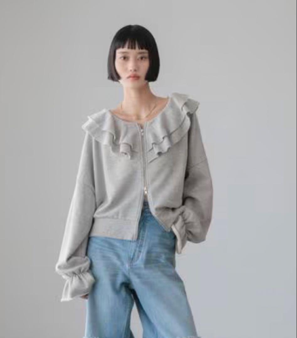 ⭐︎完売品　フリルZIPウラケ　ローリーズファーム