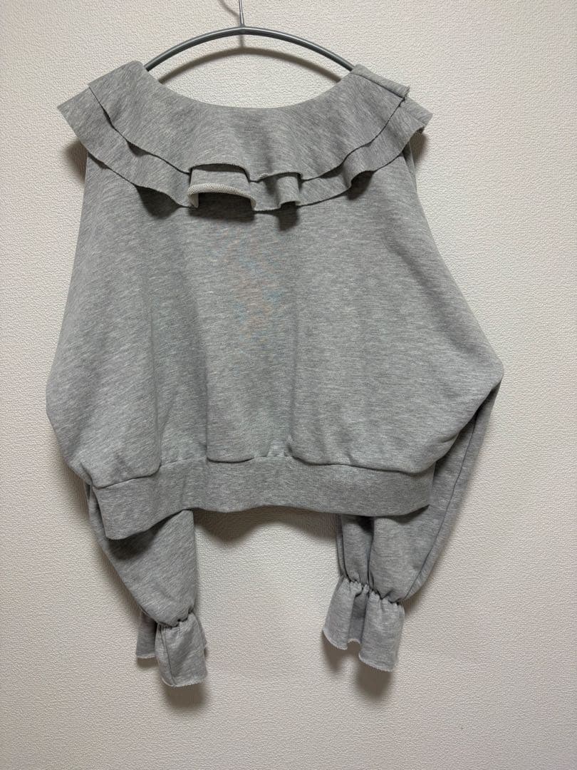 ⭐︎完売品　フリルZIPウラケ　ローリーズファーム