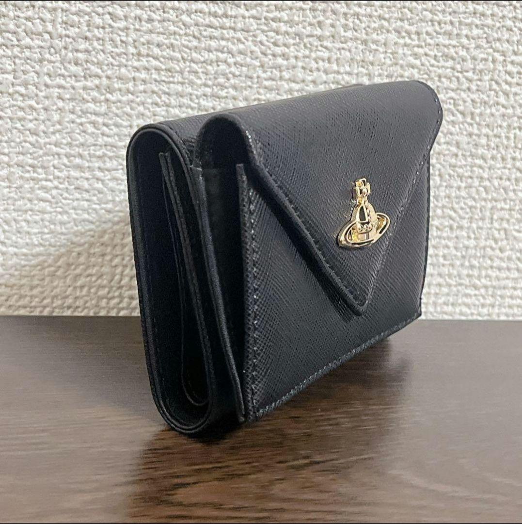 VivienneWestwood ミニ財布　ブラック　ゴールド　三つ折り財布