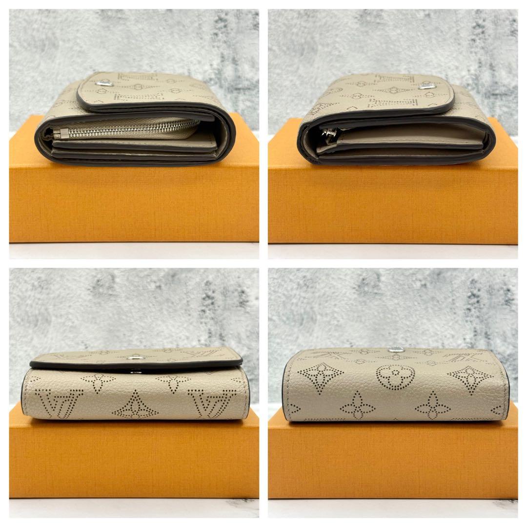 【極美品】ルイヴィトン イリス コンパクト マヒナ 二つ折り財布 グレージュ