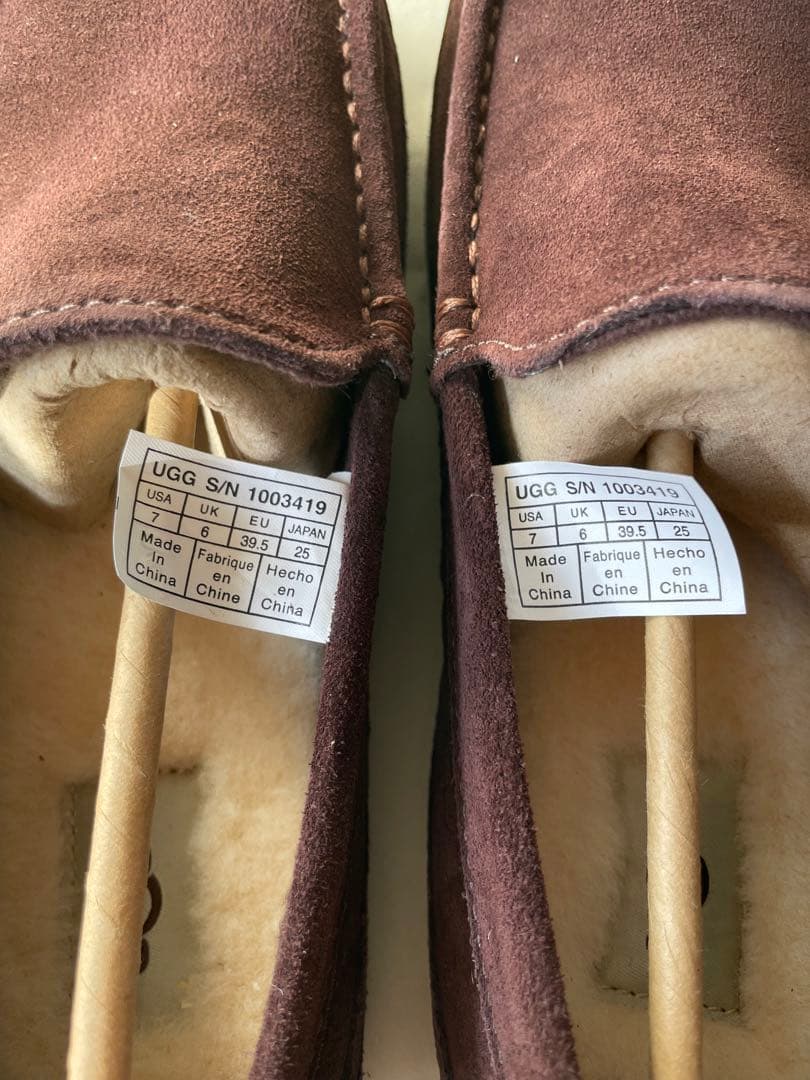 UGG アグ　モカシン こげ茶　ダークブラウン　メンズ 25cm