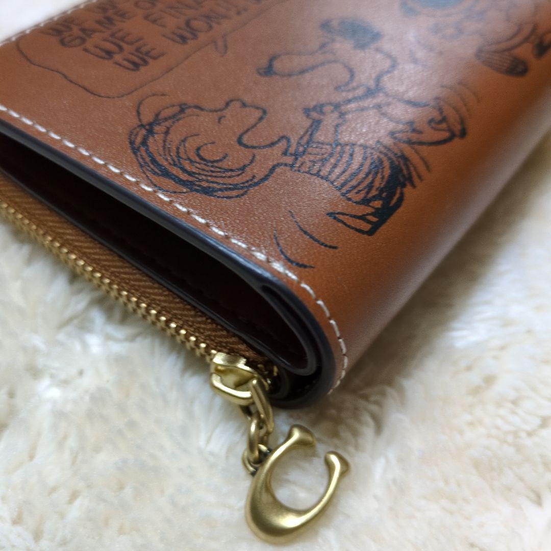 COACH　コーチ　スヌーピー　エッセンシャル　ビルフォード　ウォレット