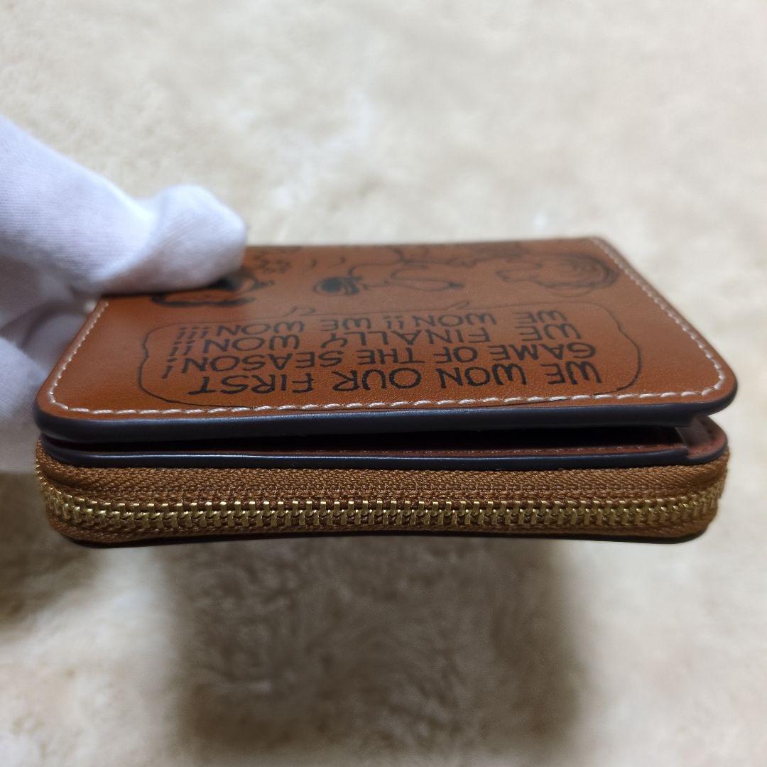 COACH　コーチ　スヌーピー　エッセンシャル　ビルフォード　ウォレット