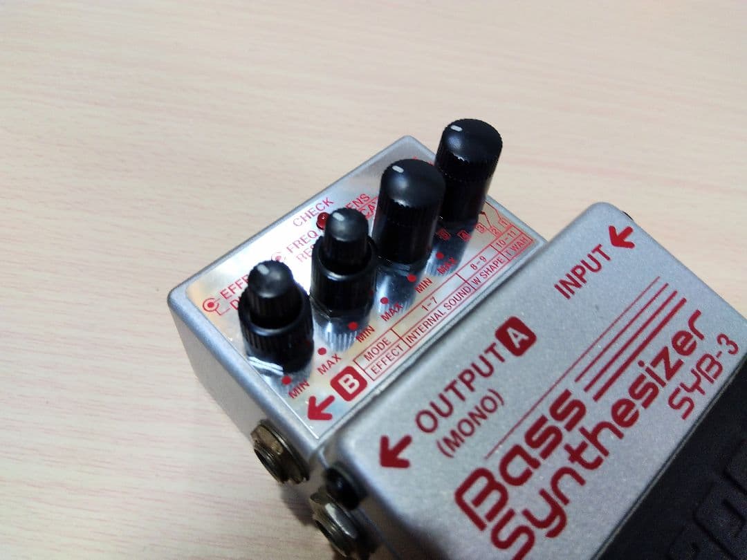 BOSS Bass Synthesizer SYB-3★ベースシンセ★動作美品!