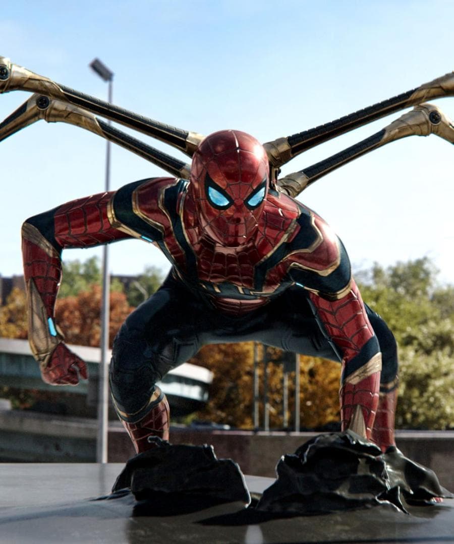 【新品未開封品】アベンジャーズ特別 6体フィギュア アイアンマン スパイダーマン