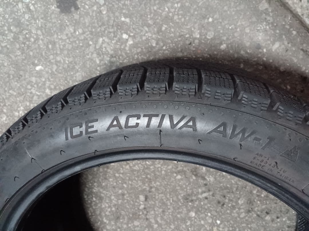 ヒッキー①245/40R18 4本 2024年製造　ほぼ10分山 ナンカン