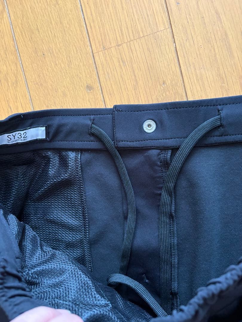 SY32 ブラックショートパンツ　サイズXL