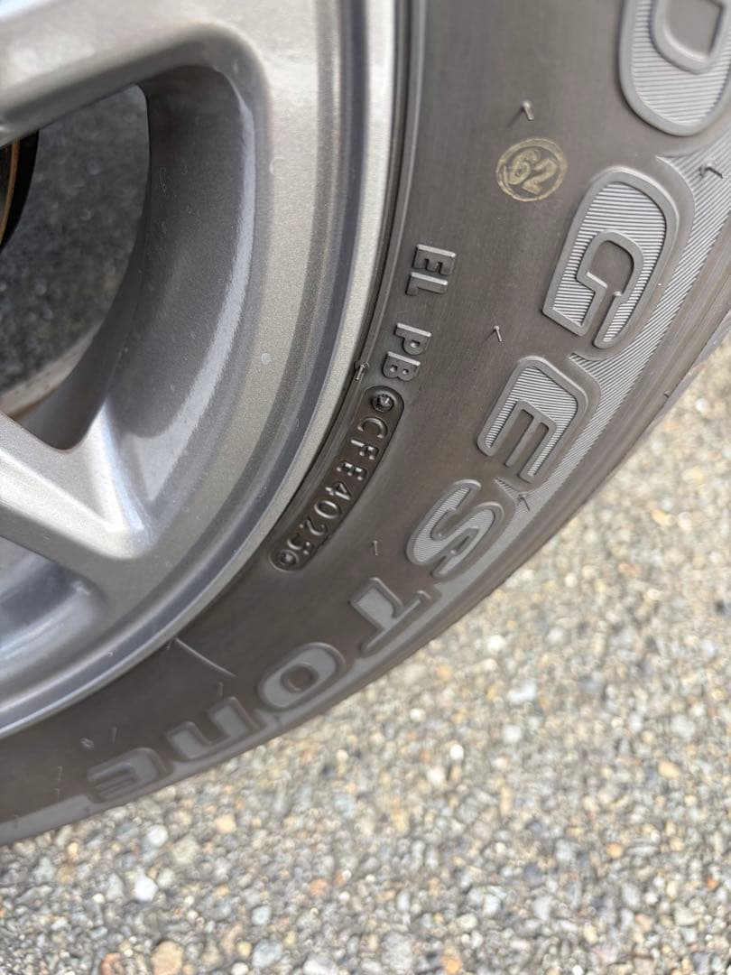 ジムニーjb64純正タイヤ4本　175/80R16 新車外し　タイヤのみ