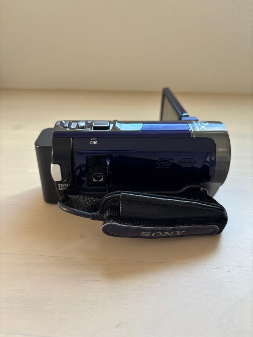 SONYハンディカム HDR-CX180