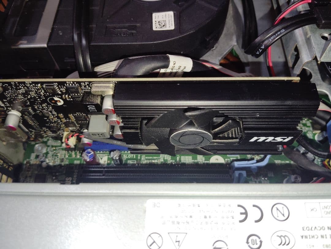 DELL　OptiPlex　7010　MSI GT1030 2G　ジャンクで出品