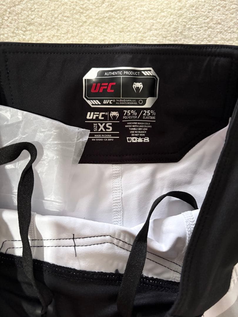Venum UFC ボクシングショーツ XSサイズ