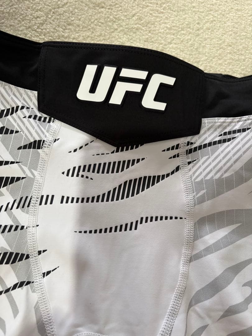 Venum UFC ボクシングショーツ XSサイズ