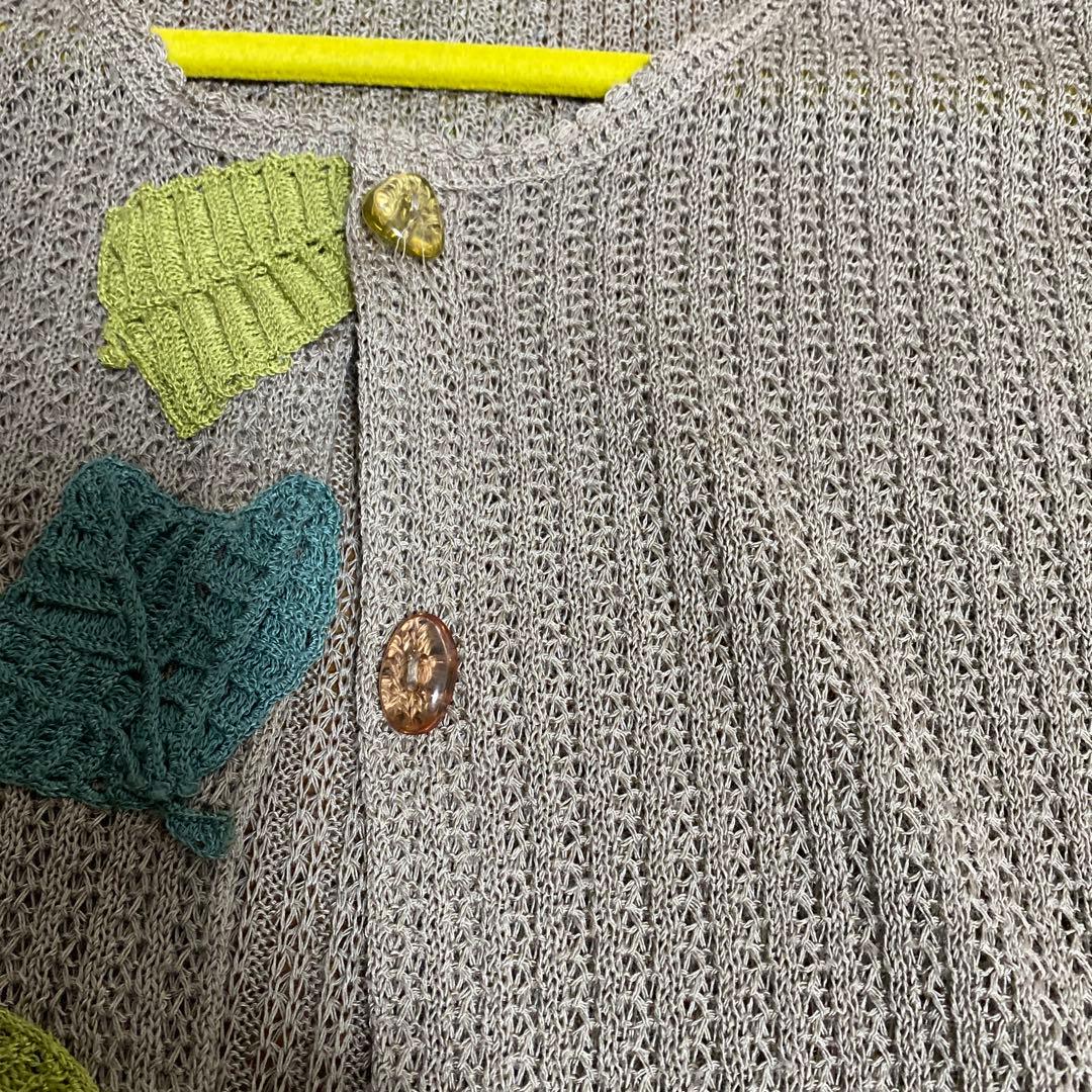 花と葉の刺繍 グレー ニットカーディガン