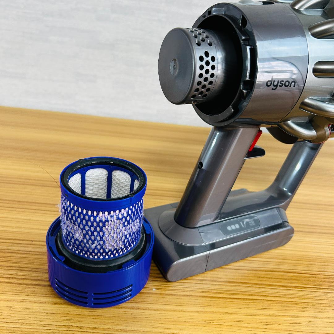 【現状品】Dyson(ダイソン) コードレスサイクロン掃除機 SV12FF