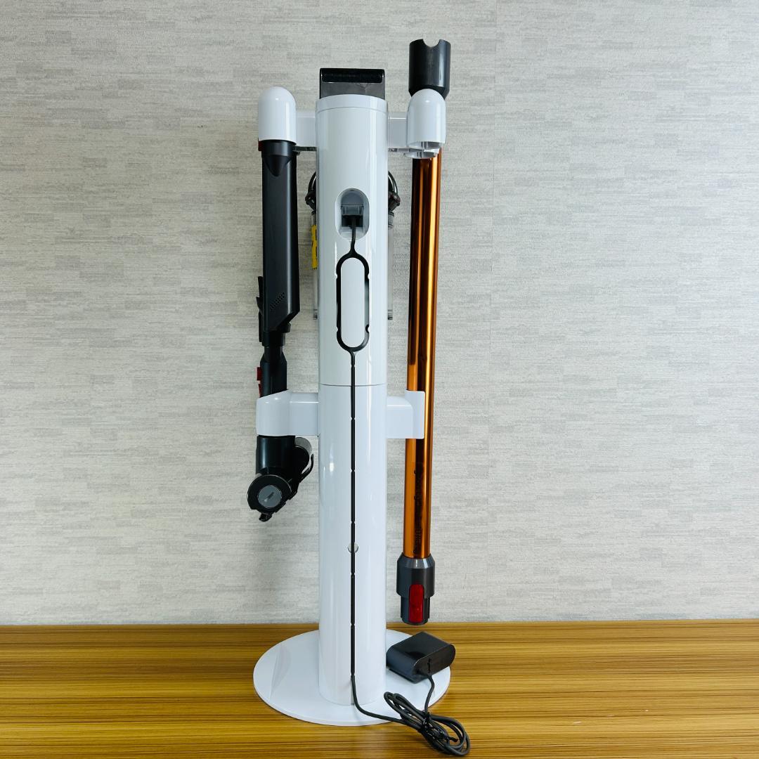 【現状品】Dyson(ダイソン) コードレスサイクロン掃除機 SV12FF