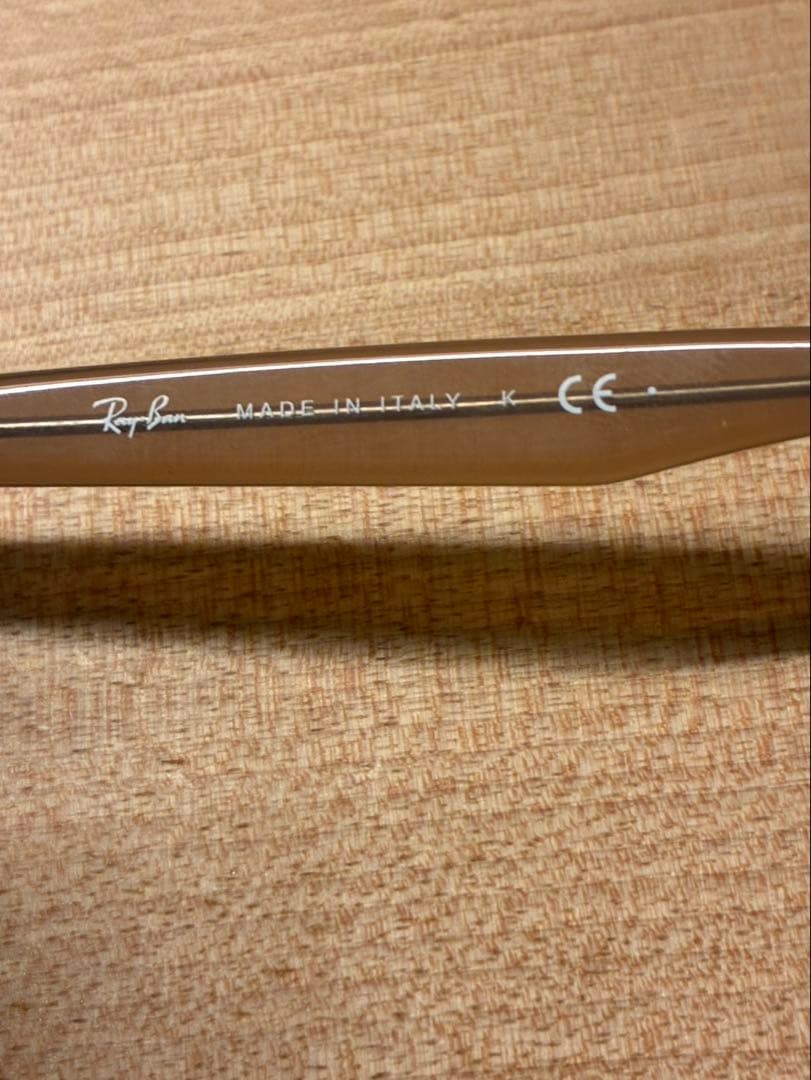 Ray-Ban ベージュ サングラス　レディース