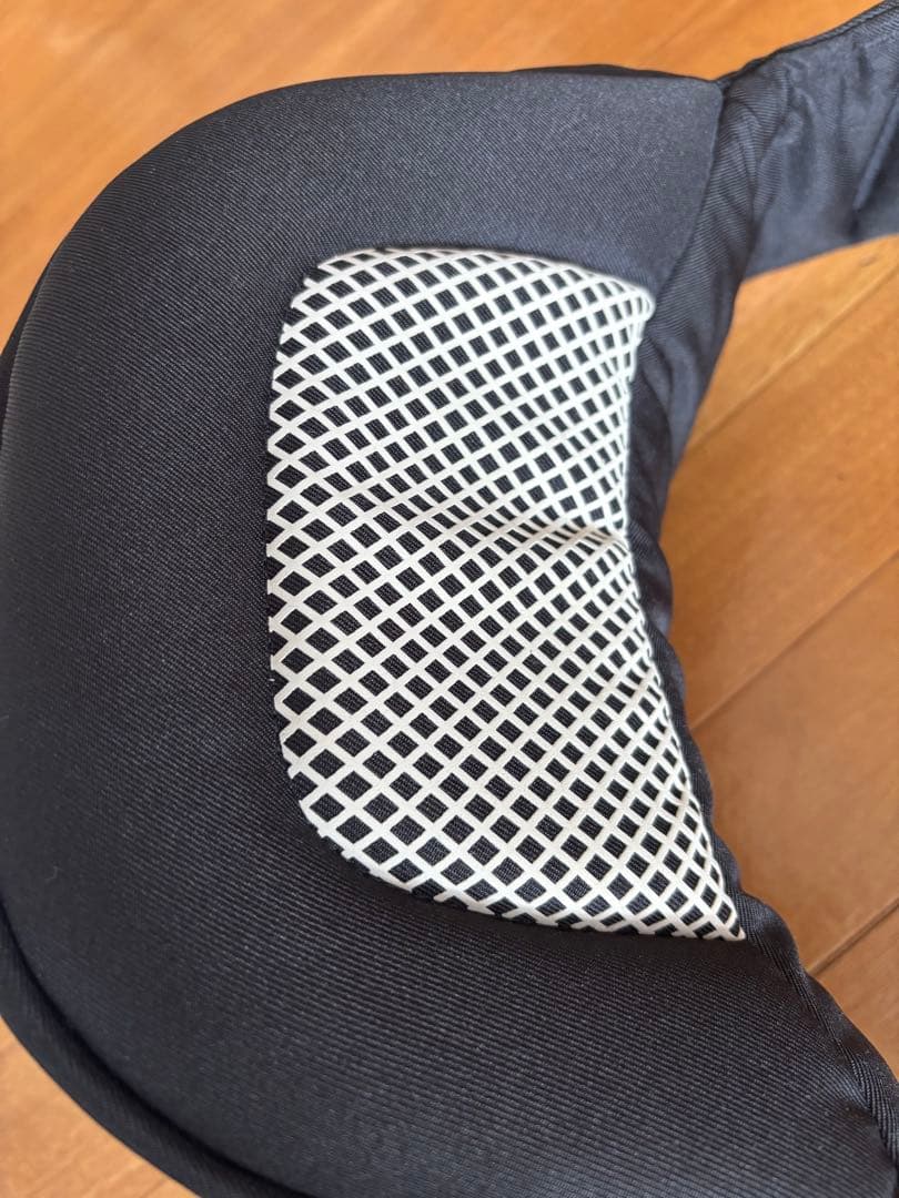 専用出品★【新品未使用】ergobaby Lift ヒップシート ブラック