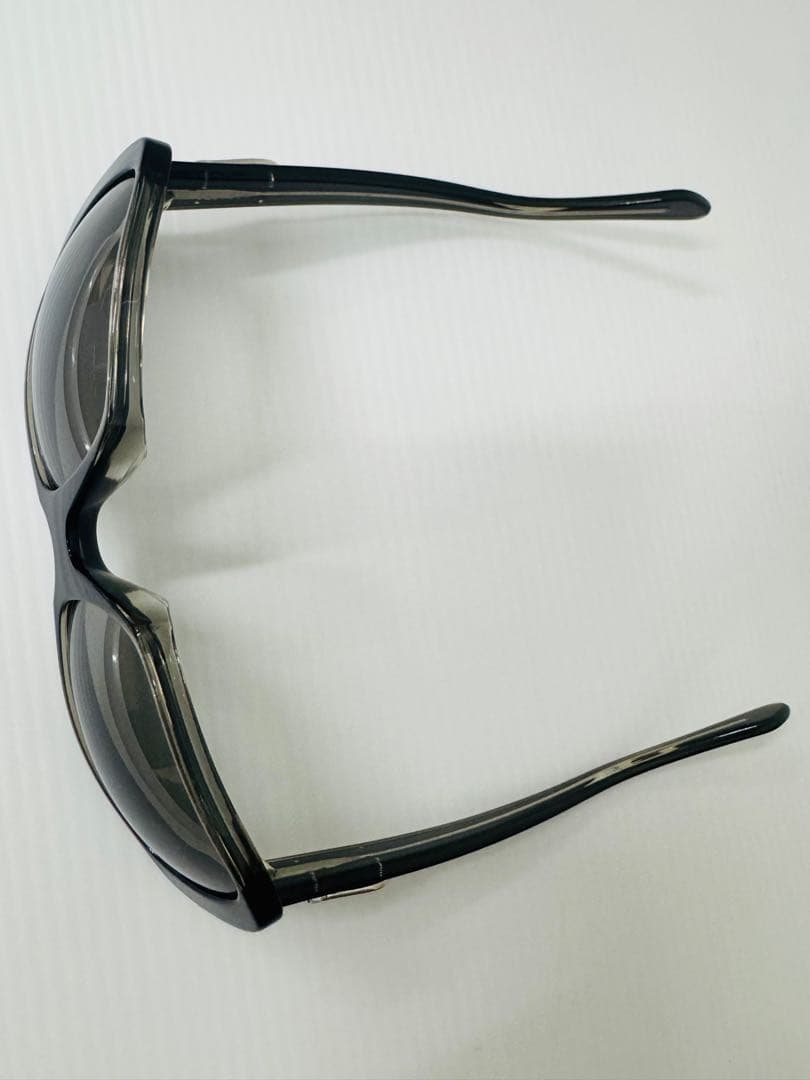 【新品未使用】Cartier カルティエ サングラス 135サイズ　レンズ度なし