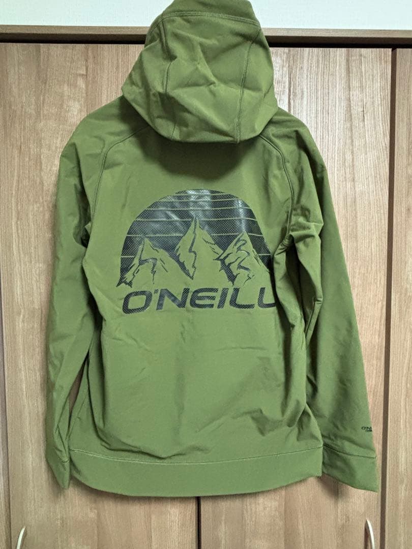 新品　O'NEILL スノーボードウエア　撥水パーカー　M