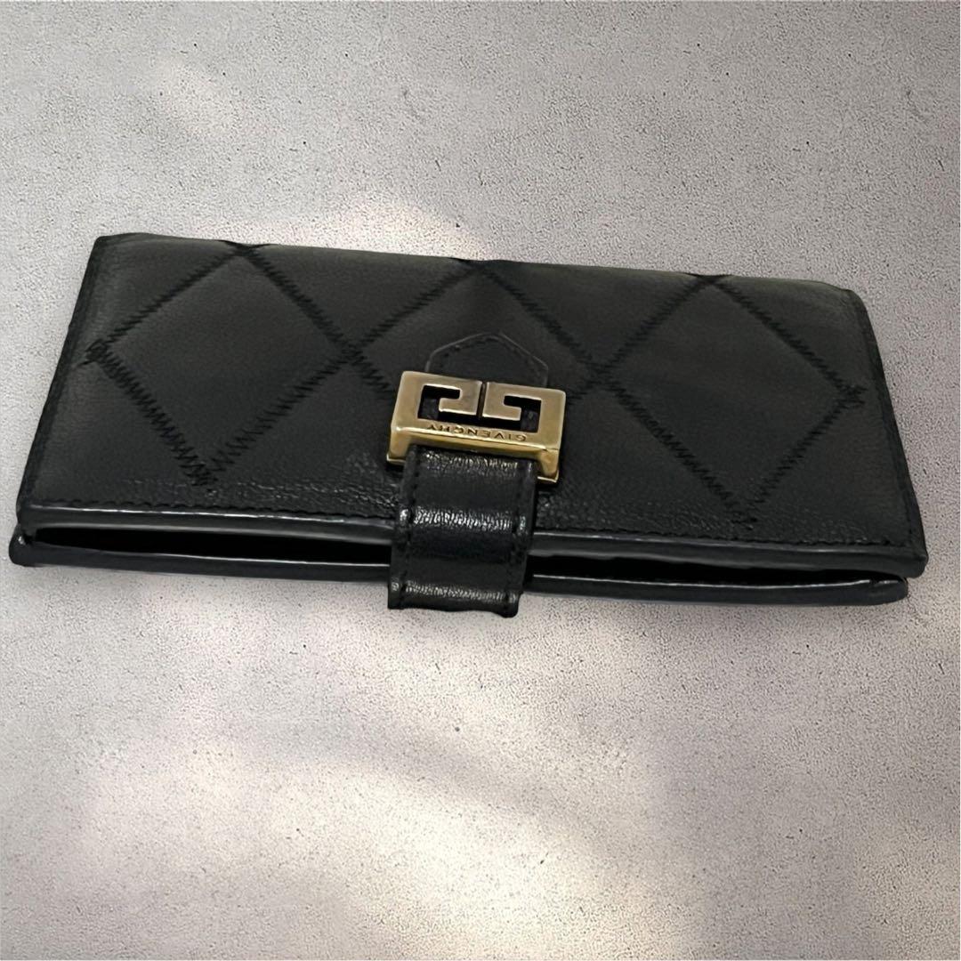 【美品】GIVENCHY ジバンシー 二つ折り財布 ブラック キルティング