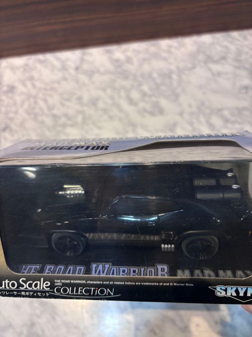 激レア　MAD MAX INTERCEPTOR 1/43 スケール