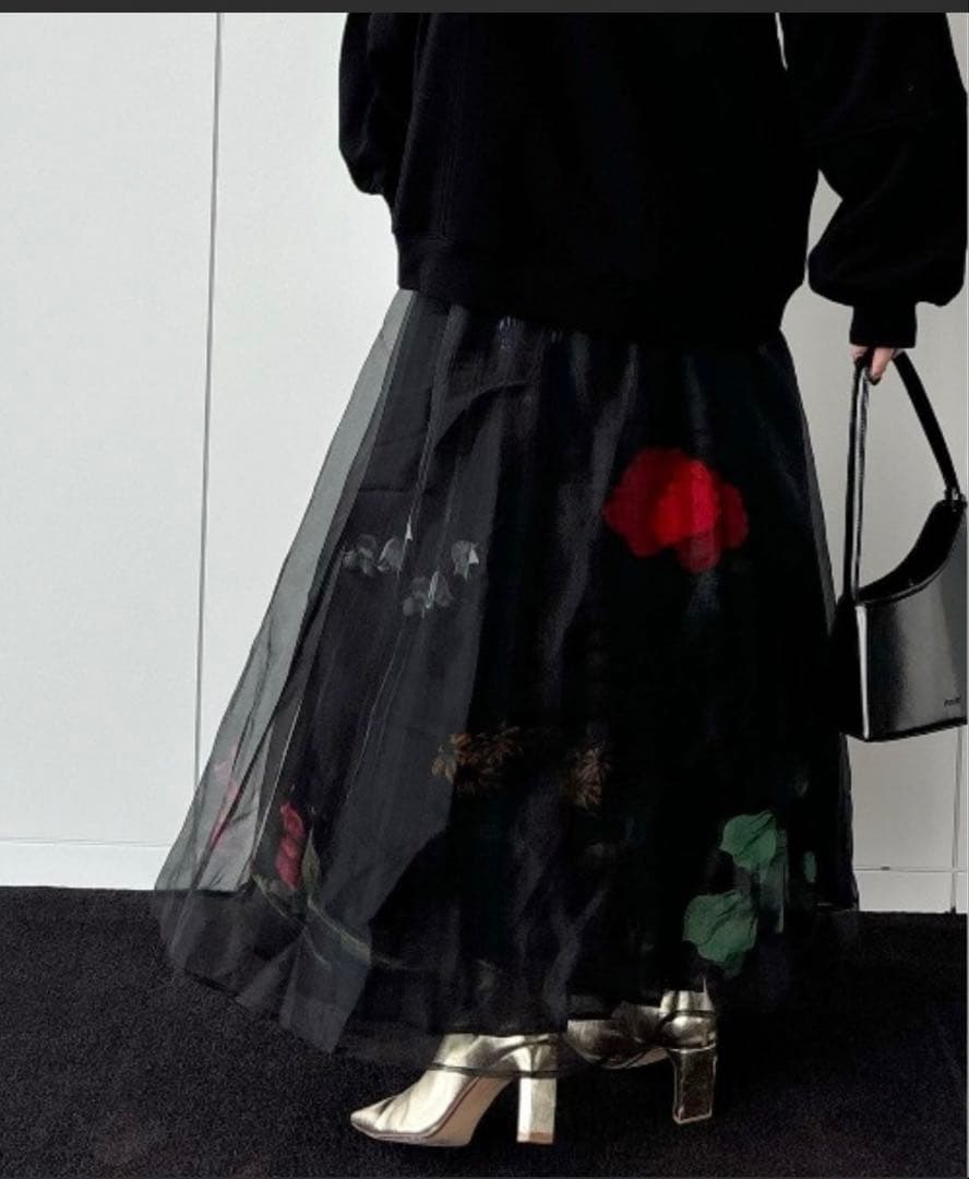 専用Ameri AMANDA SHEER PLEATS SKIRT ブラック M