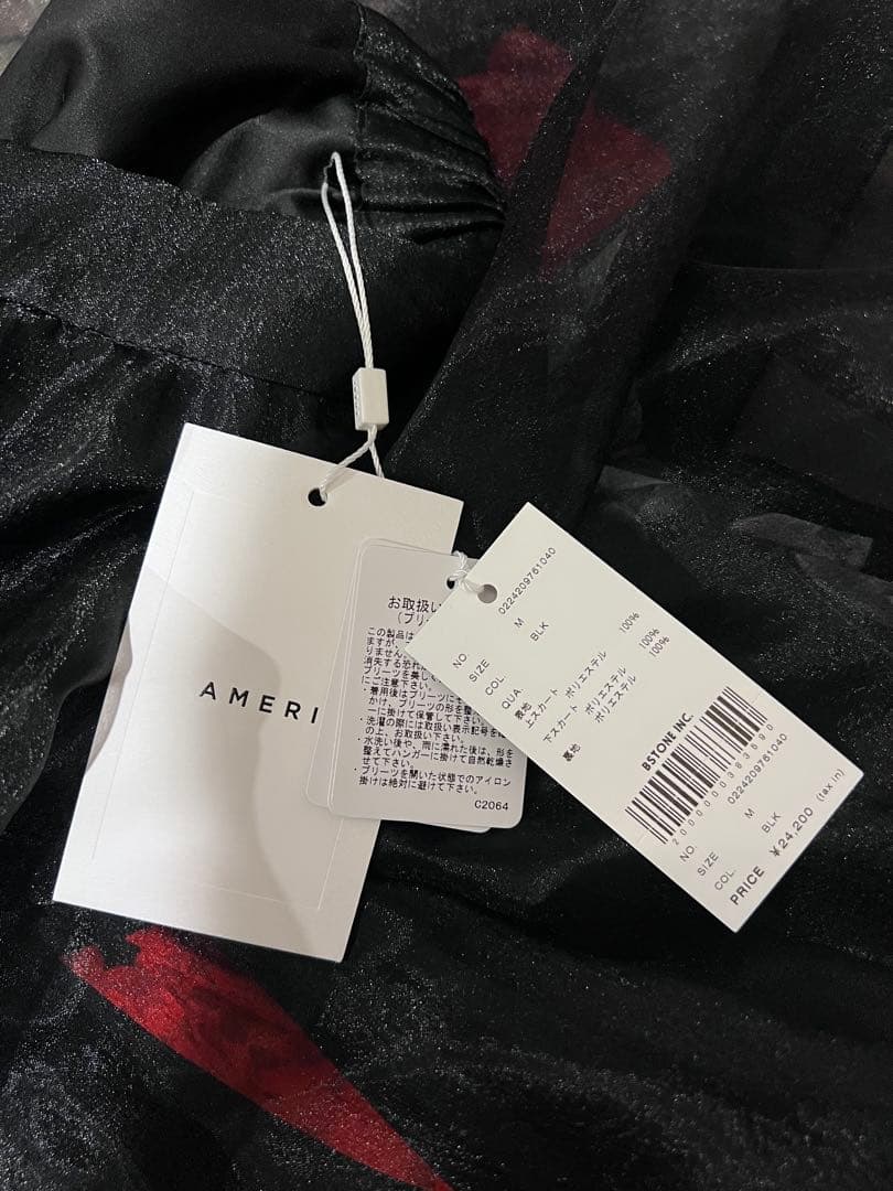 専用Ameri AMANDA SHEER PLEATS SKIRT ブラック M