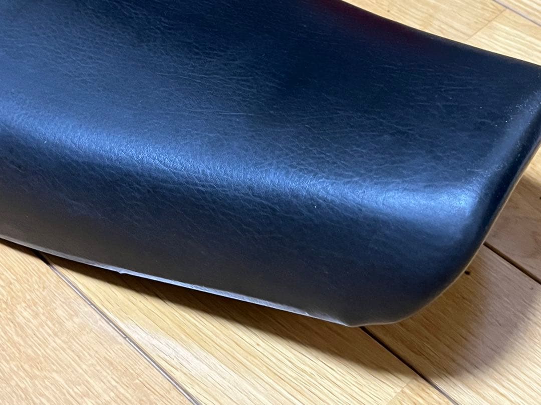 グラストラッカービッグボーイシート