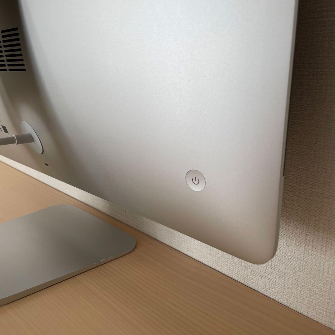 Apple iMac 21.5インチ MMQA2J/A デスクトップパソコン