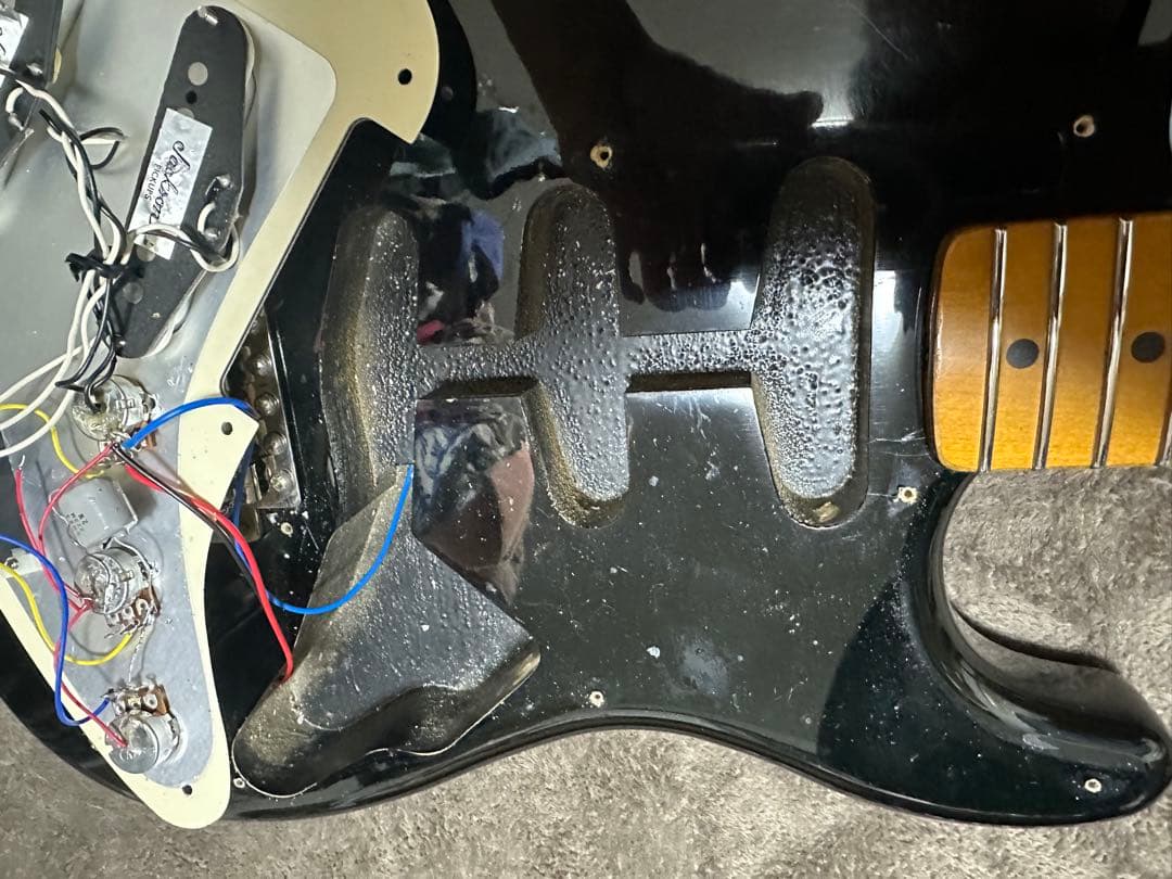 Fender Japan Eシリアル