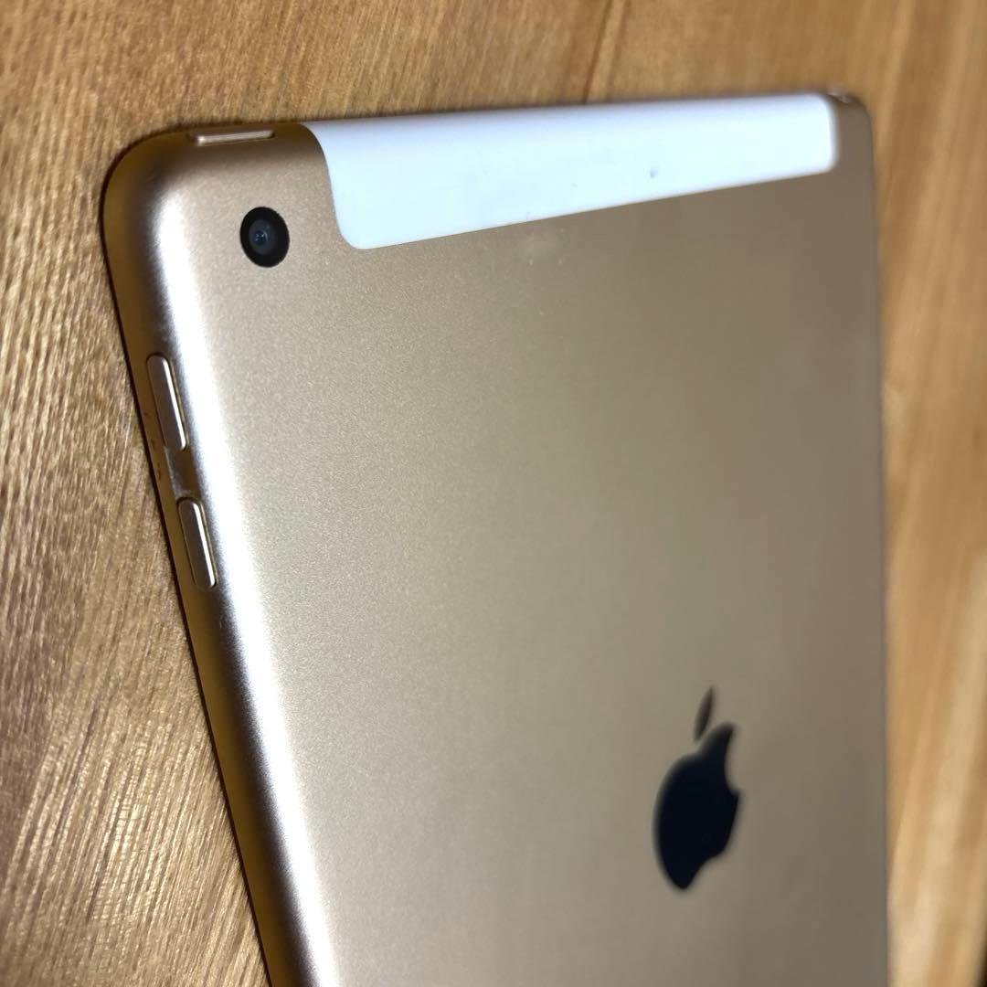 中古】iPad（第5世代）Wi-Fi + Cellular 2017年